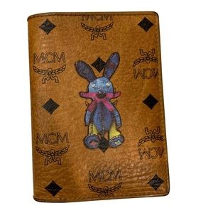 mcm passport wallet